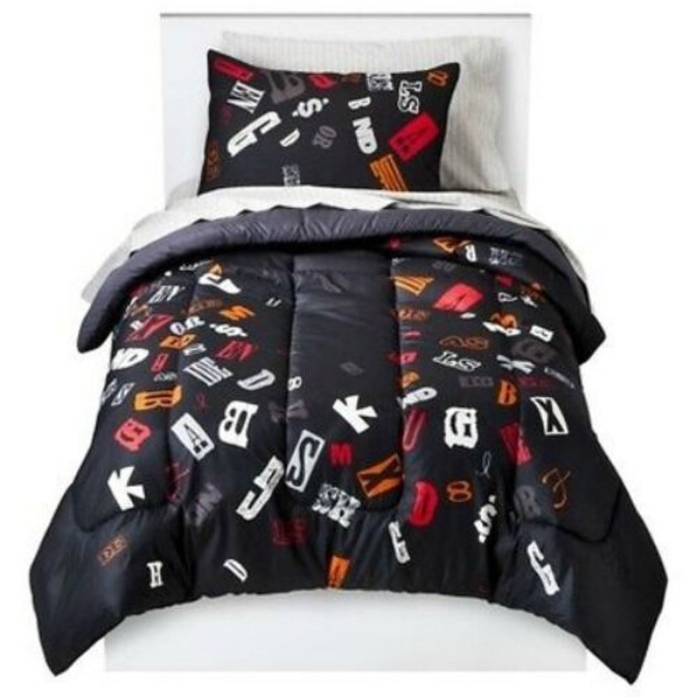 New RE Reversible 5 Pc Bed Set Theme Letters Size: XL Twin Hypoallergenic